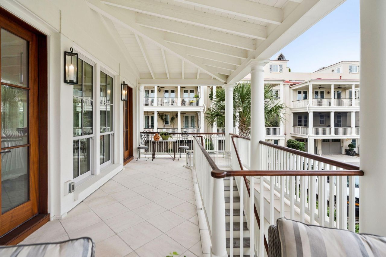 74 Halsey Boulevard Photo 31