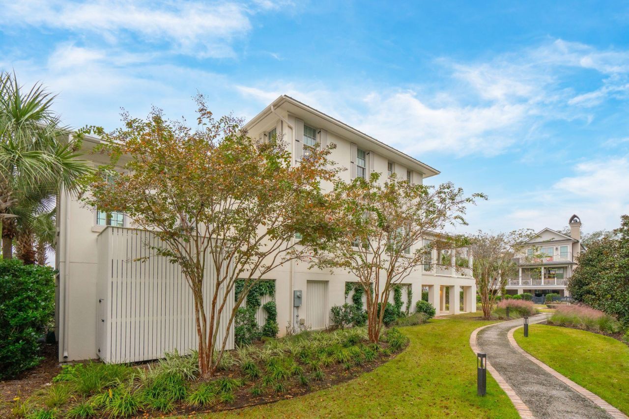 74 Halsey Boulevard Photo 86