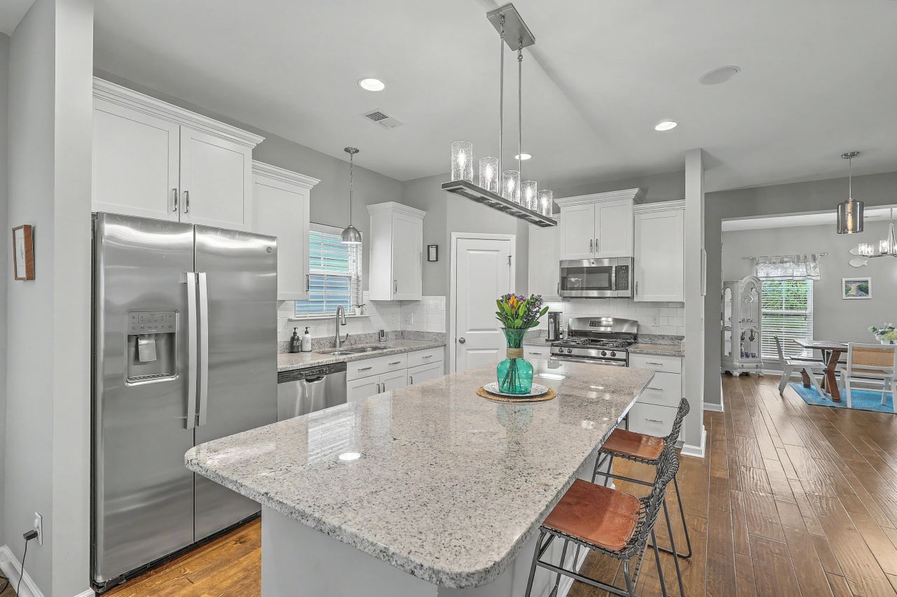 2418 Lilytree Drive Photo 12