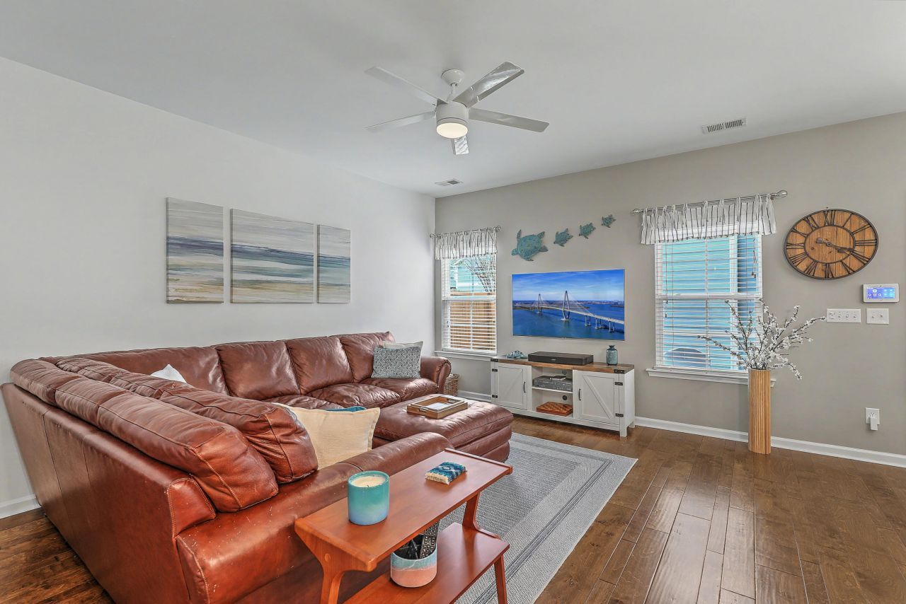 2418 Lilytree Drive Photo 16