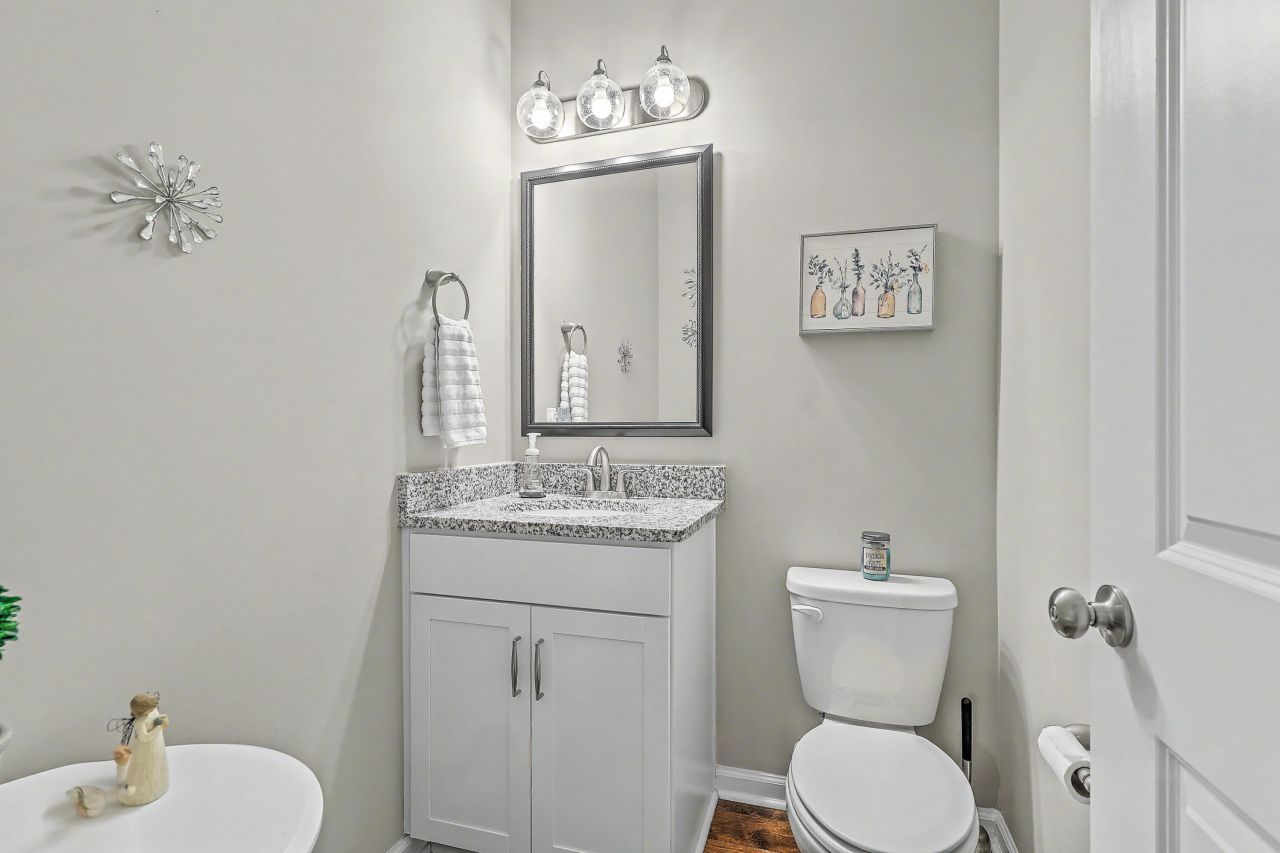 2418 Lilytree Drive Photo 18