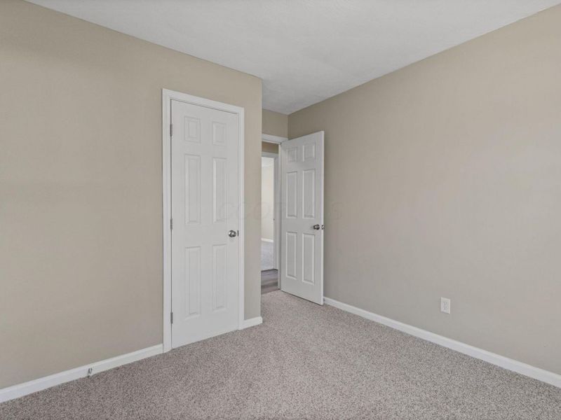 112 N Creekview Court, Baltimore, OH 43105 Photo 18