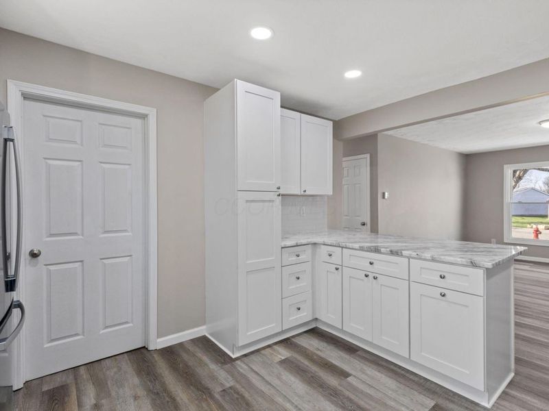 112 N Creekview Court, Baltimore, OH 43105 Photo 7