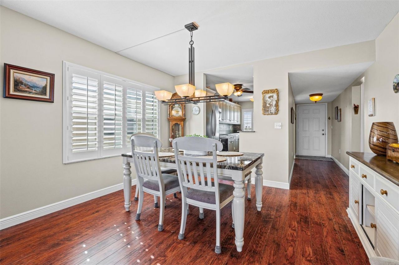 635 30th Avenue W, Unit F 401, Bradenton, FL 34205 Photo