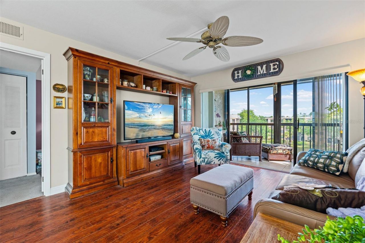 635 30th Avenue W, Unit F 401, Bradenton, FL 34205 Photo