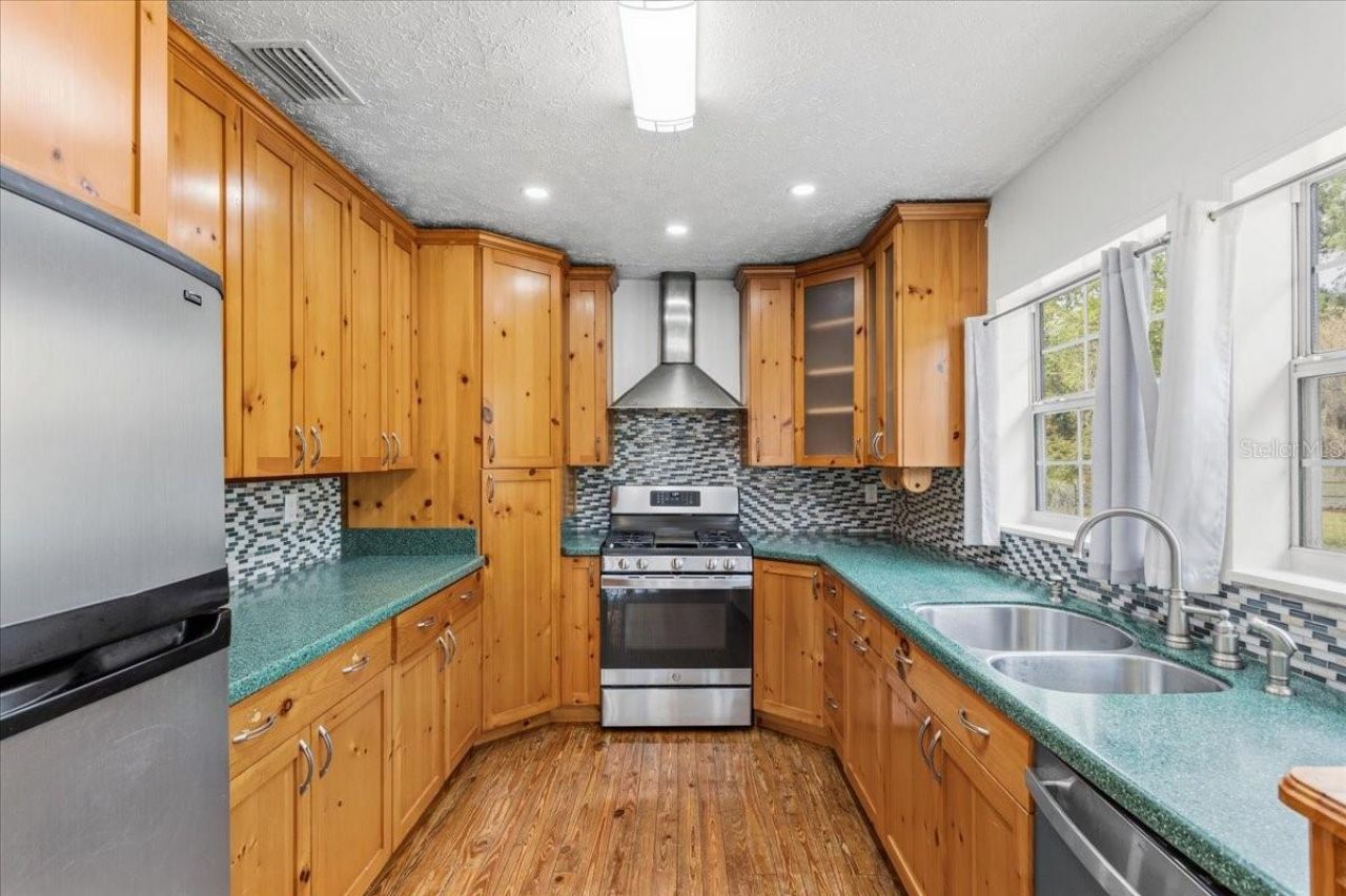 11956 SW 160th Avenue, Brooker, FL 32622 Photo