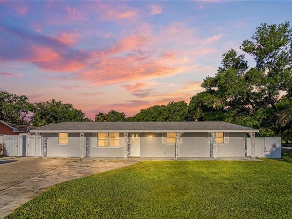 7012 CENTER CREEK DRIVE, TAMPA, FL 33615