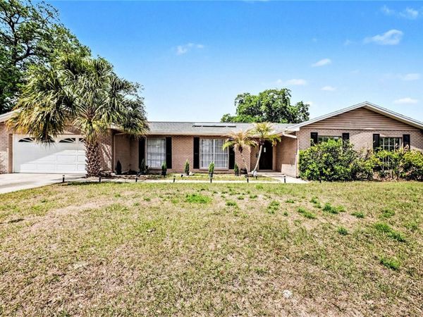 208 DONATELLO DRIVE , BRANDON, FL 33511