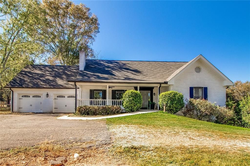 3925 Mark Lake Road, Cumming, GA 30028 Main Photo