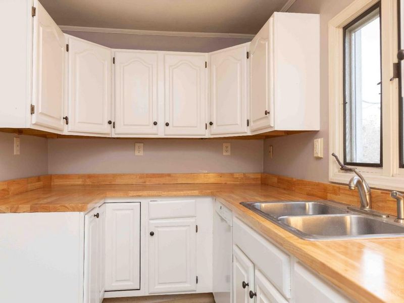 6785 Marvin Avenue, North College Hill, OH 45224 Photo 4