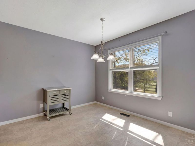 10803 Stone Ridge, Unit 15, Harrison, OH 45030 Photo 12