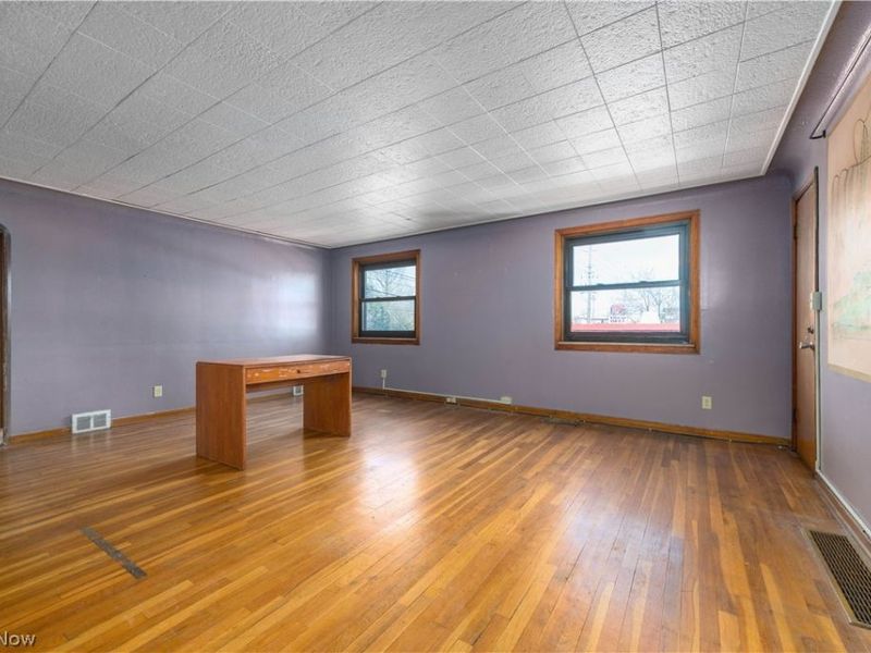 5203 Turney Road, Garfield Heights, OH 44125 Photo 22