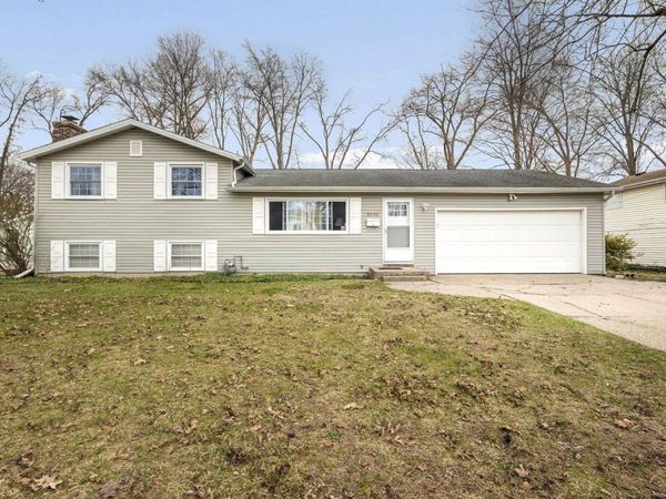 1518 Hass Drive, South Bend, IN 46635