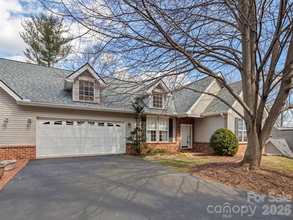 109 Poppy Lane, Asheville, NC 28803