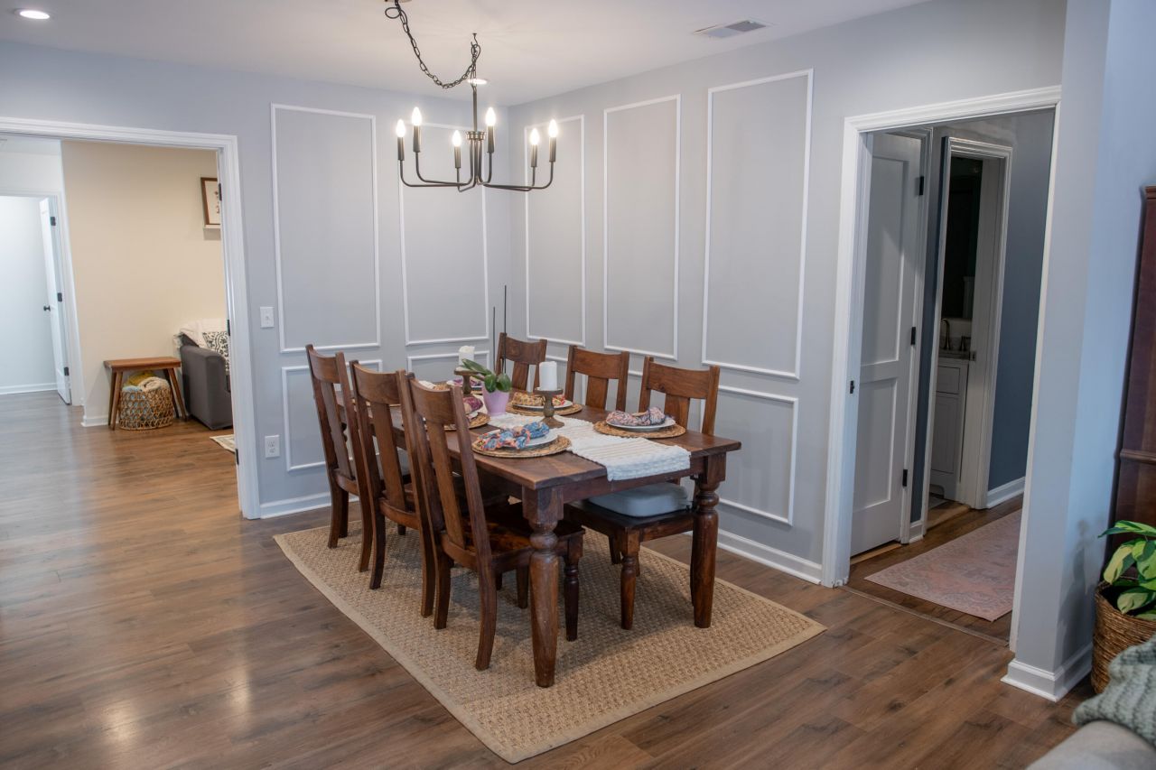 1496 Hindman Avenue Photo 10