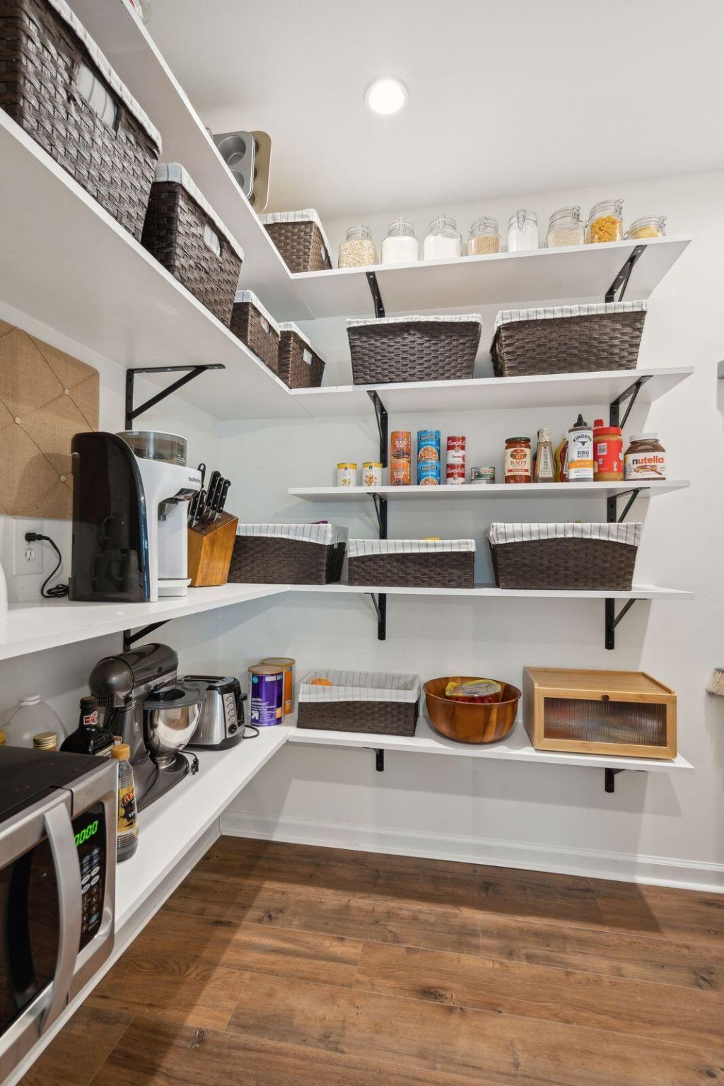 1496 Hindman Avenue Photo 14