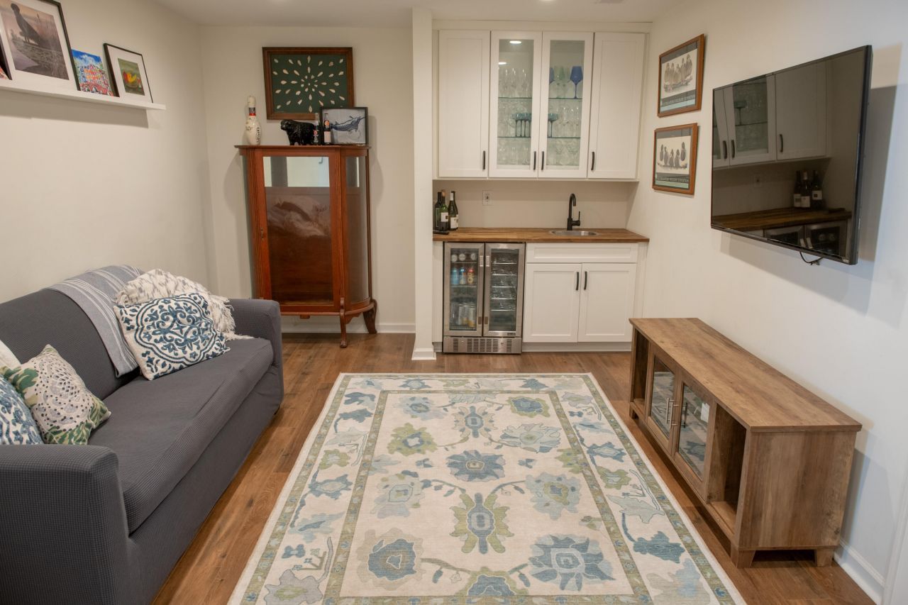 1496 Hindman Avenue Photo 17