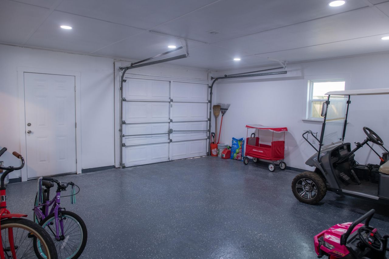 1496 Hindman Avenue Photo 38