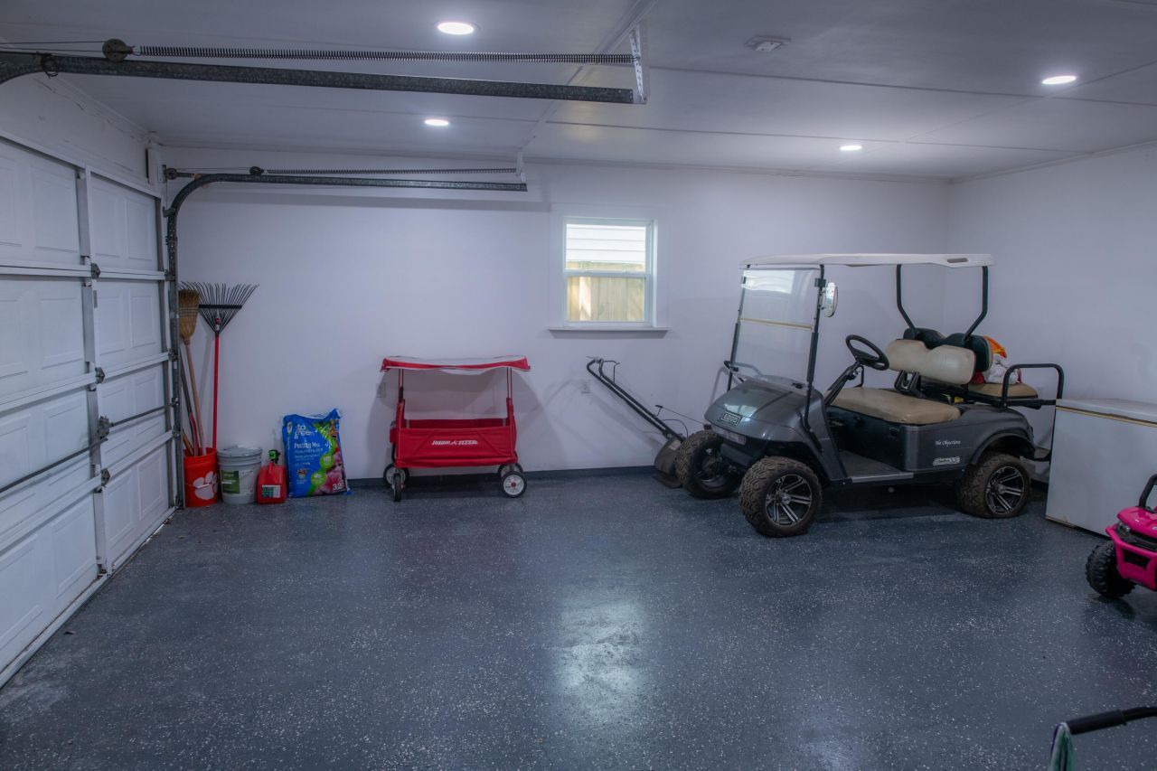 1496 Hindman Avenue Photo 40