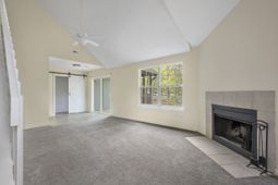 7955 Timbercreek Lane photo 4