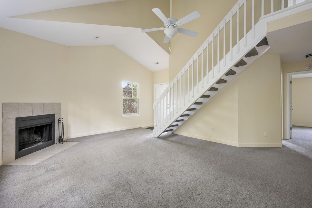 7955 Timbercreek Lane Photo 6