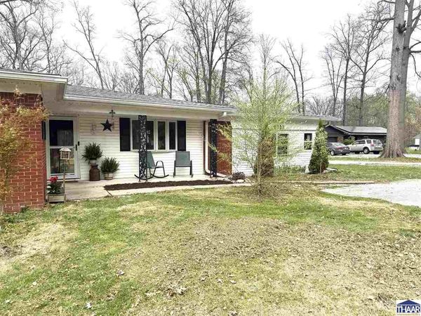 5032 W Cassaday Drive, West Terre Haute, IN 47885