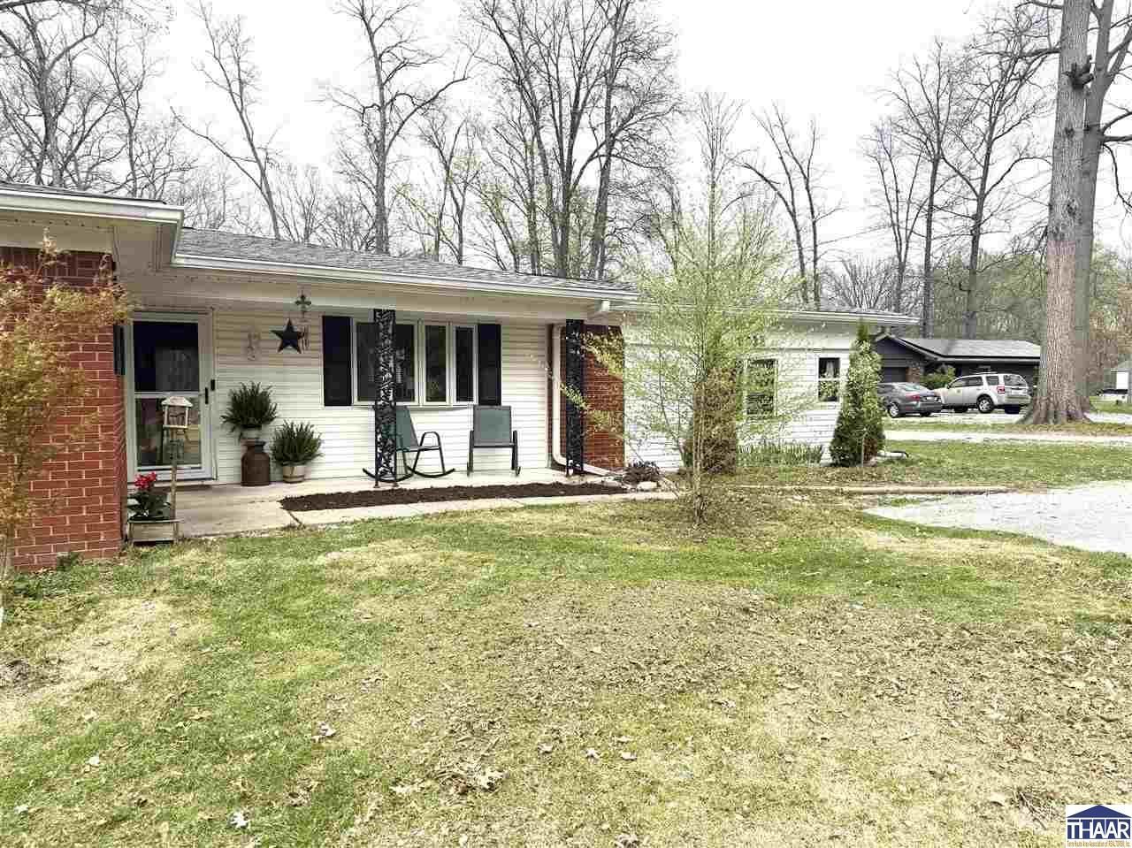 5032 W Cassaday Drive, West Terre Haute, IN 47885 Main Photo