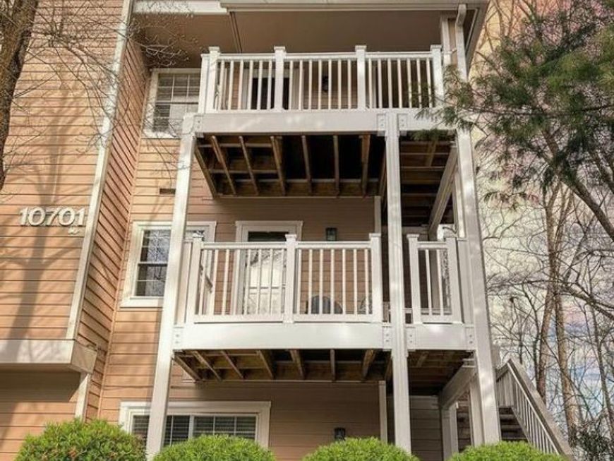 10701 Hampton Mill Terrace, Unit 100, North Bethesda, MD 20852 Main Photo