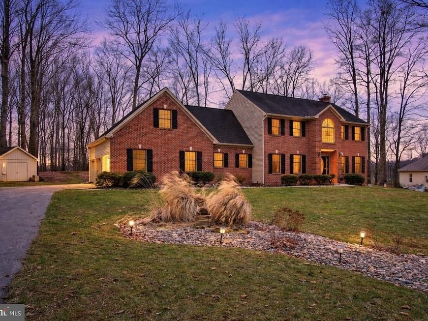 1317 Crown Point Court , New Freedom, PA 17349 Main Photo