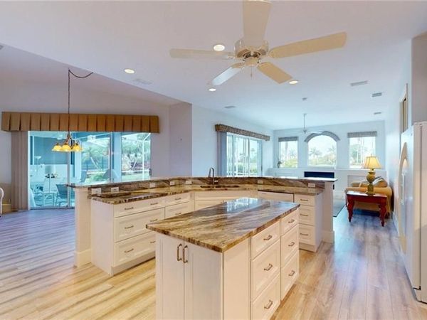 16137 Edgemont DR, FORT MYERS, FL 33908