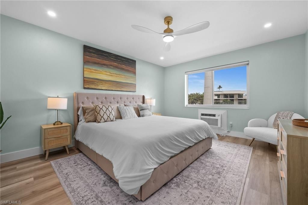 1550 Gulf Shore Blvd N, Unit E2, Naples, FL 34102 Photo