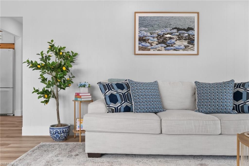 1550 Gulf Shore Blvd N, Unit E2, Naples, FL 34102 Photo