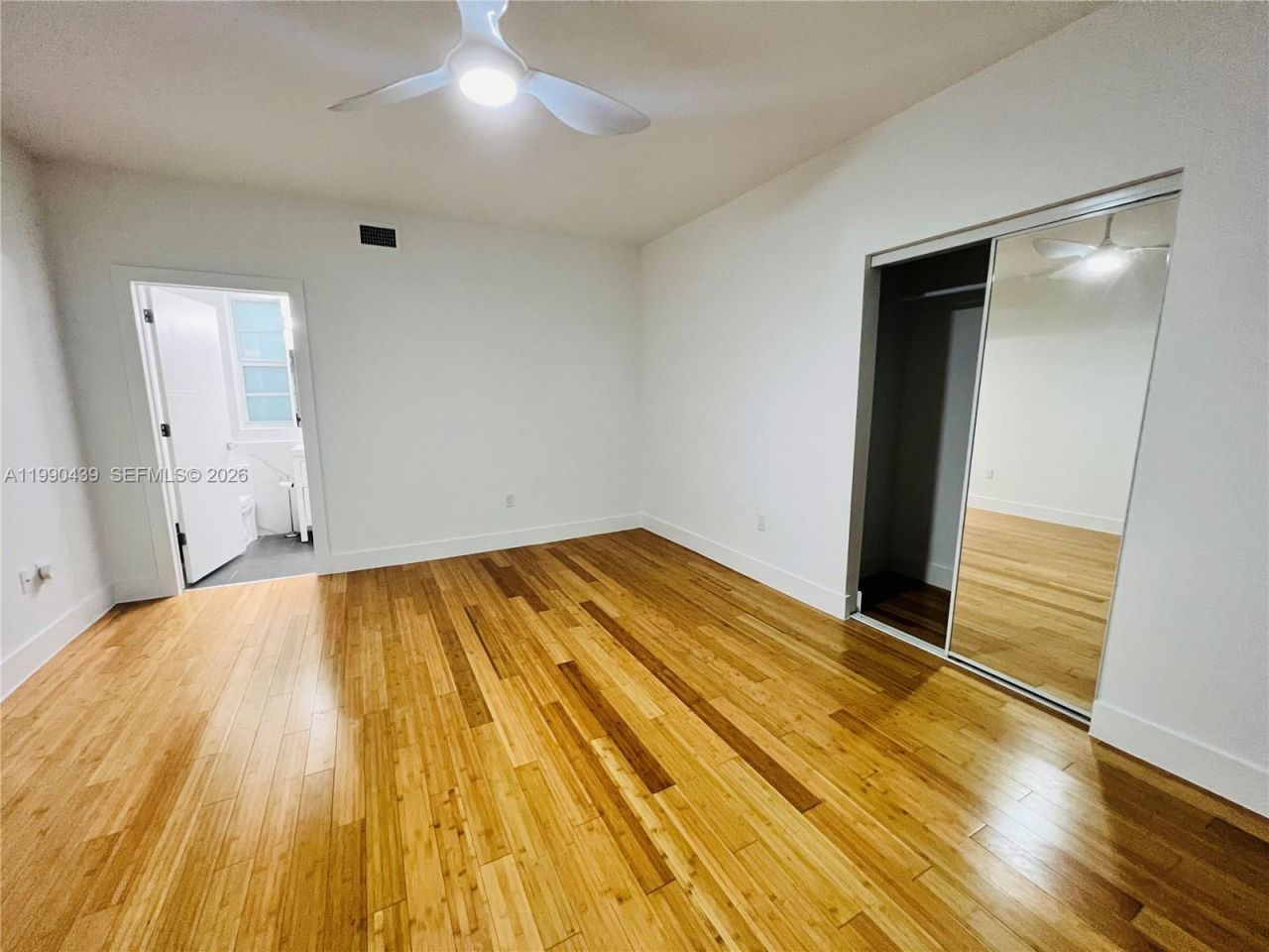 960 Bay Dr , Unit 912, Miami Beach, FL 33141 Photo