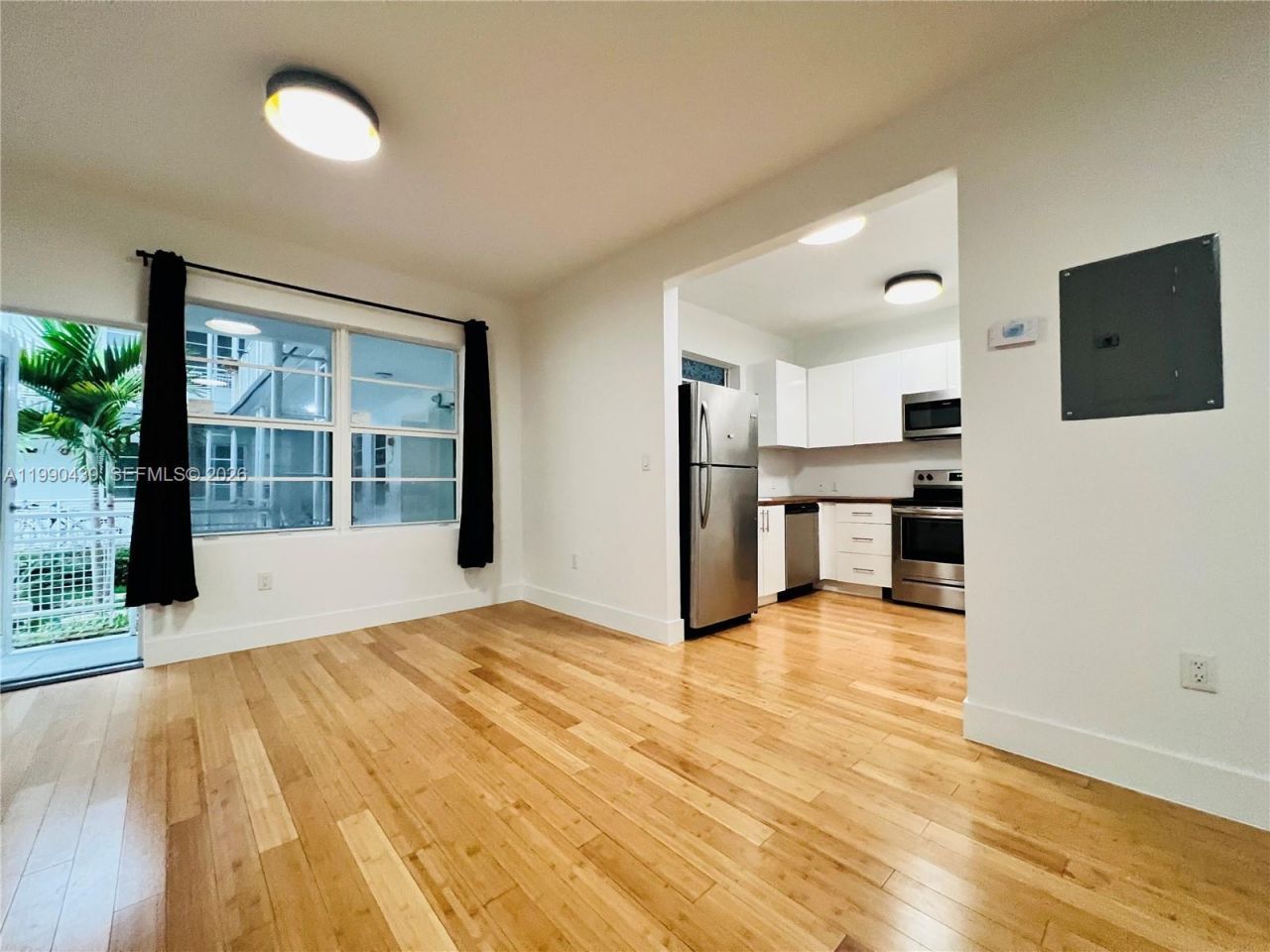 960 Bay Dr , Unit 912, Miami Beach, FL 33141 Photo