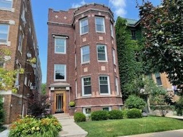 610 Michigan Avenue, Unit 3, Evanston, IL 60202