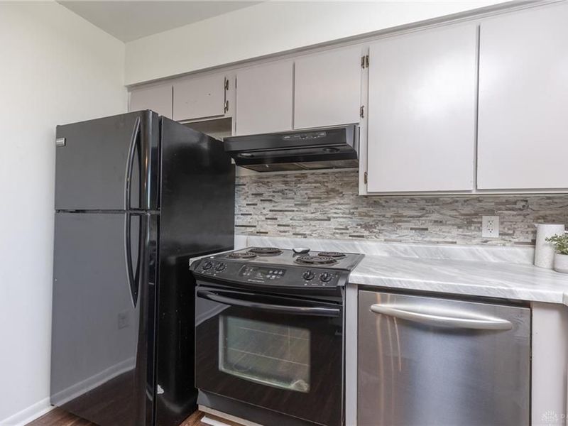 7657 Belle Plain Drive, Huber Heights, OH 45424 Photo 19