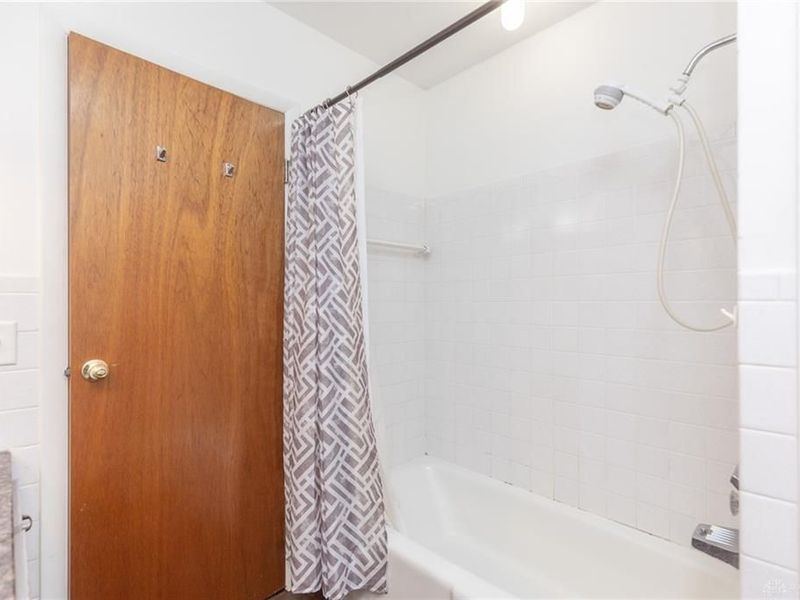 7657 Belle Plain Drive, Huber Heights, OH 45424 Photo 21