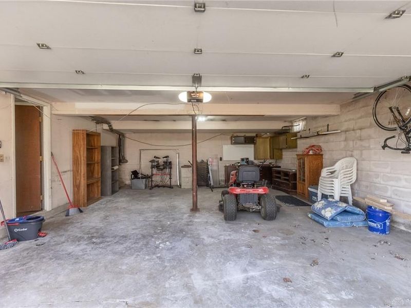 7657 Belle Plain Drive, Huber Heights, OH 45424 Photo 35