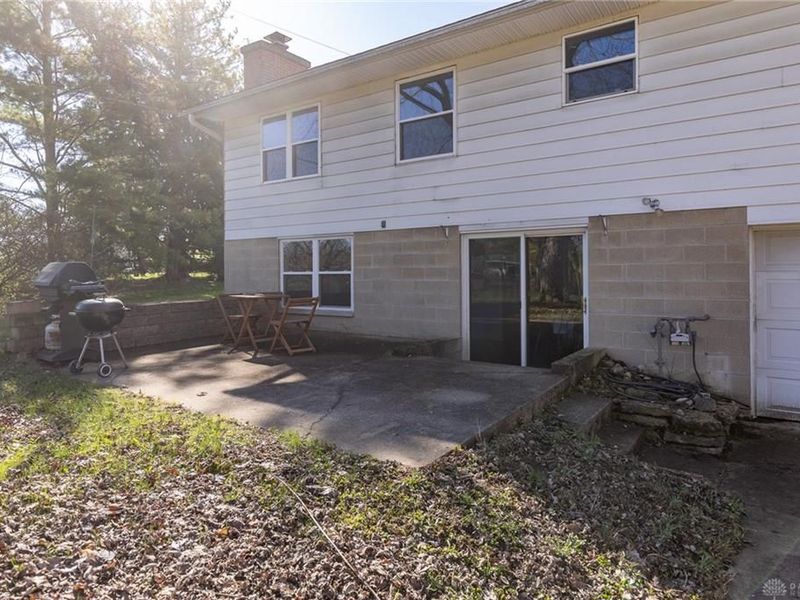 7657 Belle Plain Drive, Huber Heights, OH 45424 Photo 39