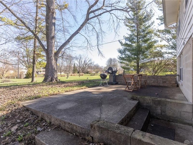 7657 Belle Plain Drive, Huber Heights, OH 45424 Photo 40