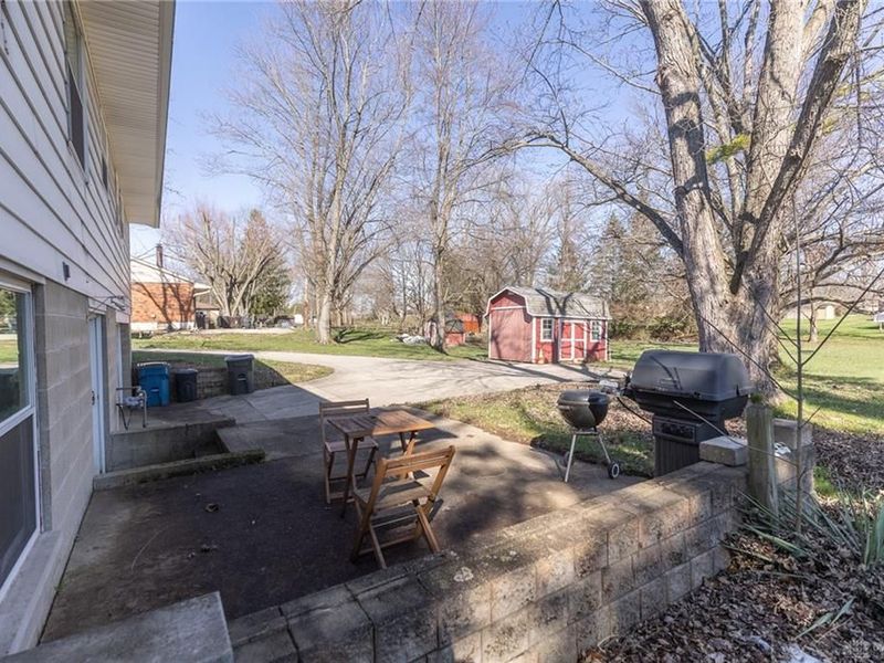 7657 Belle Plain Drive, Huber Heights, OH 45424 Photo 41