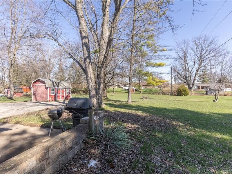 7657 Belle Plain Drive, Huber Heights, OH 45424 Photo 42