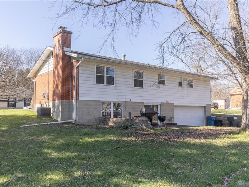 7657 Belle Plain Drive, Huber Heights, OH 45424 Photo 43