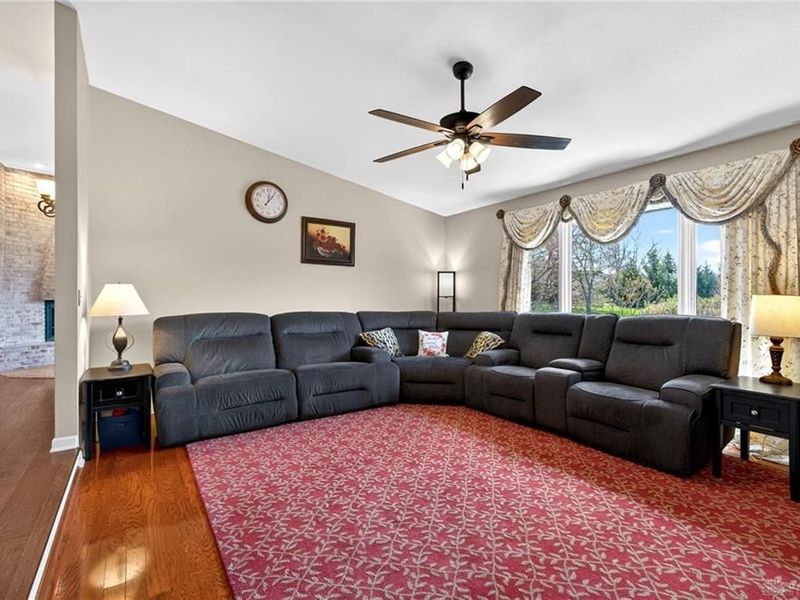 528 Manorside Court, Washington Township, OH 45459 Photo 11