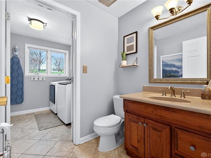 528 Manorside Court, Washington Township, OH 45459 Photo 17