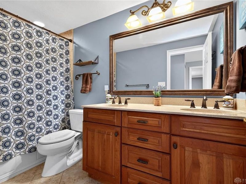 528 Manorside Court, Washington Township, OH 45459 Photo 34