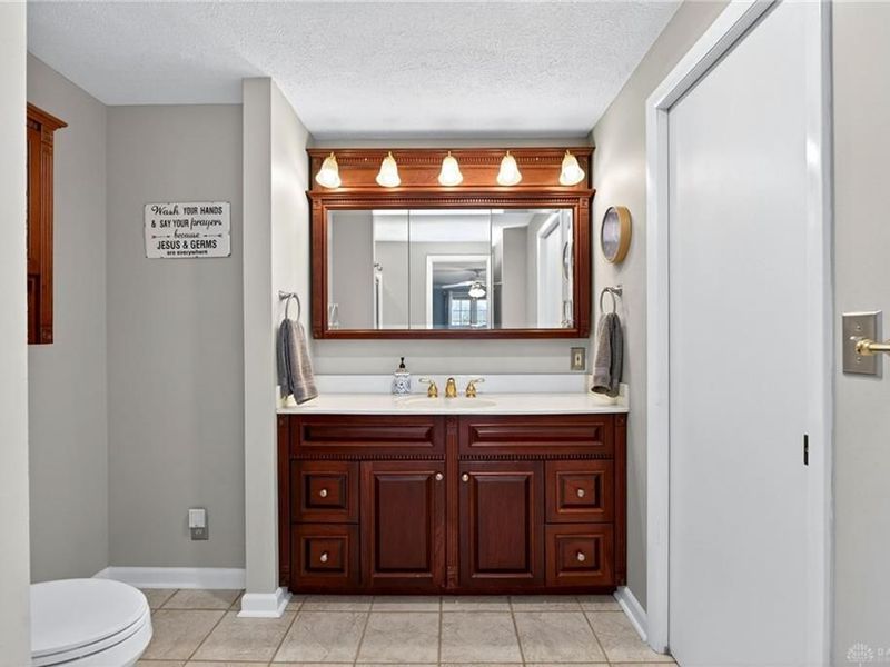 528 Manorside Court, Washington Township, OH 45459 Photo 39