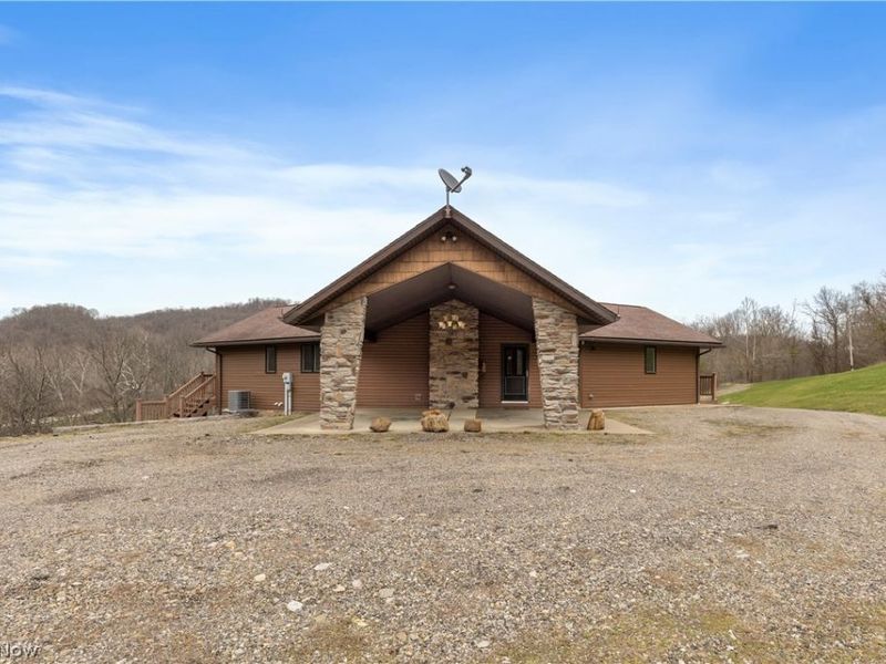 55575 Clover Ridge Road, Jacobsburg, OH 43716 Photo 4