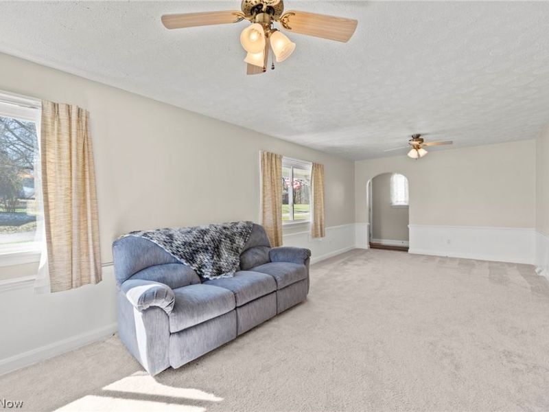 104 W Carolina Avenue, Sebring, OH 44672 Photo 12