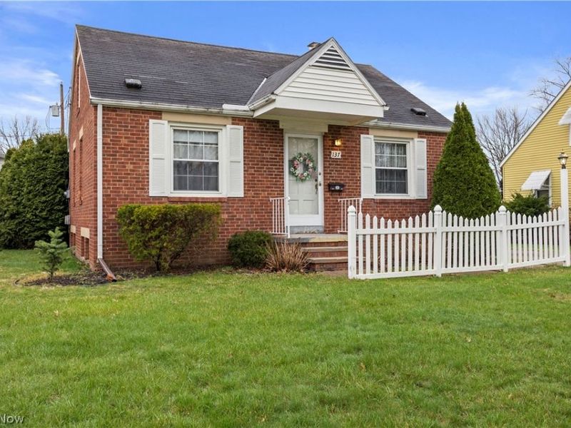 137 Lafayette Street, Elyria, OH 44035 Photo 2